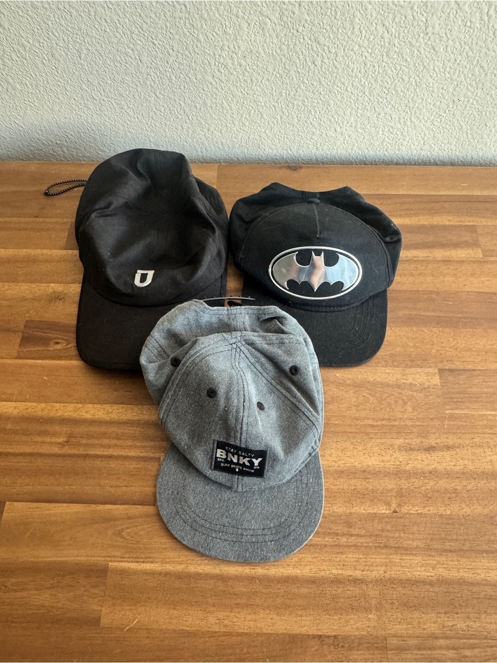 Bnky Gray Kids Cap - Batman Adult Black Cap Bundle Lot